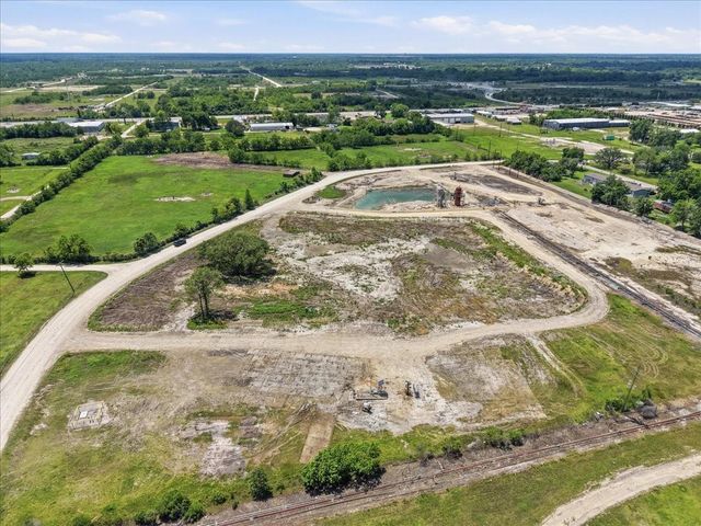 349 Choate Road, Alvin, TX 77511