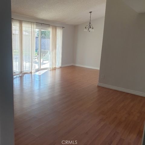 20518 Napa, Winnetka, CA 91306