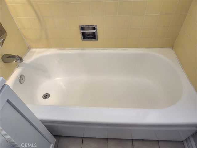 20518 Napa, Winnetka, CA 91306