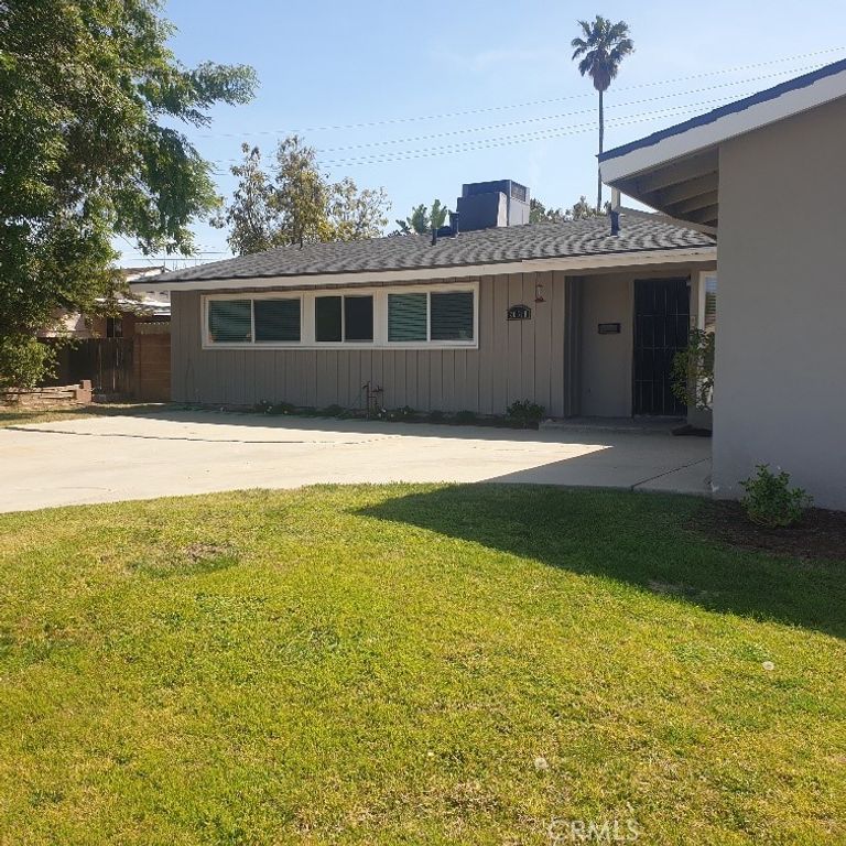 20518 Napa, Winnetka, CA 91306