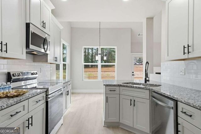 2557 Casablanca Drive, Conyers, GA 30012