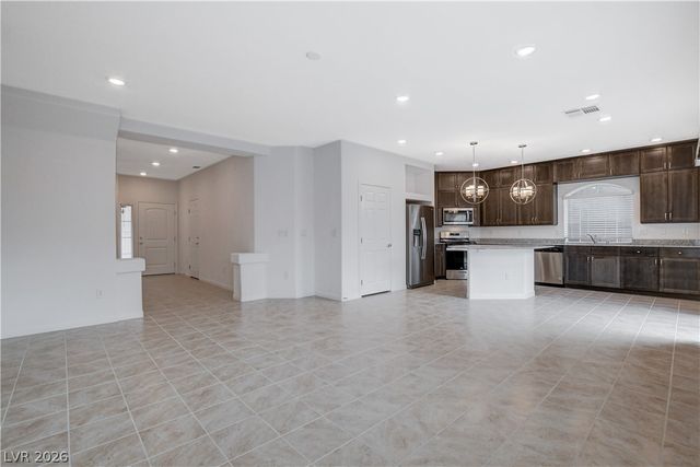 7821 Tomsburgh Lane, Las Vegas, NV 89139