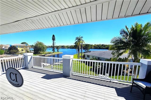 18070 Interlochen LN, Alva, FL 33920