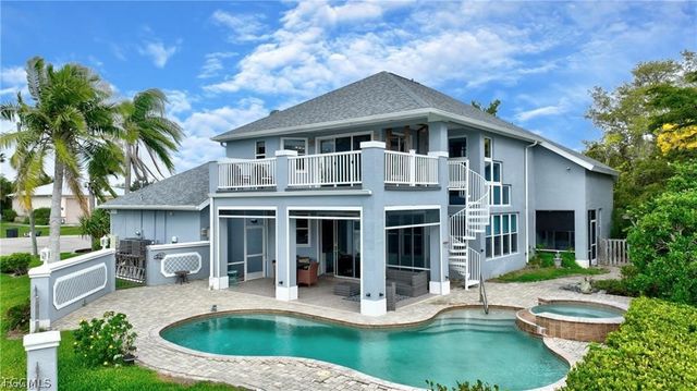 18070 Interlochen LN, Alva, FL 33920