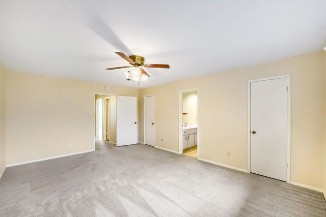 3115 Shawnee DR, Sugar Land, TX 77479