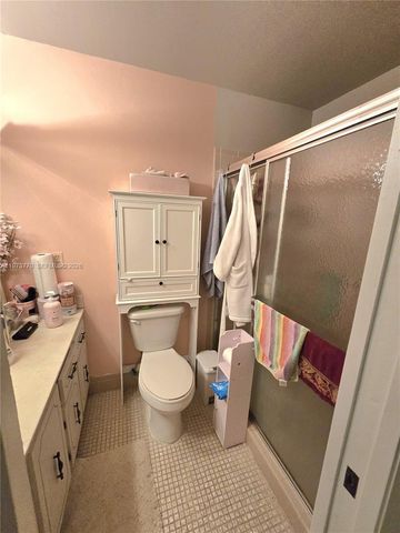 5162 Lakefront Blvd D, Delray Beach, FL 33484