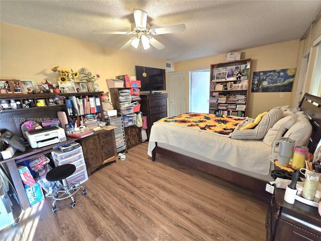 5162 Lakefront Blvd D, Delray Beach, FL 33484