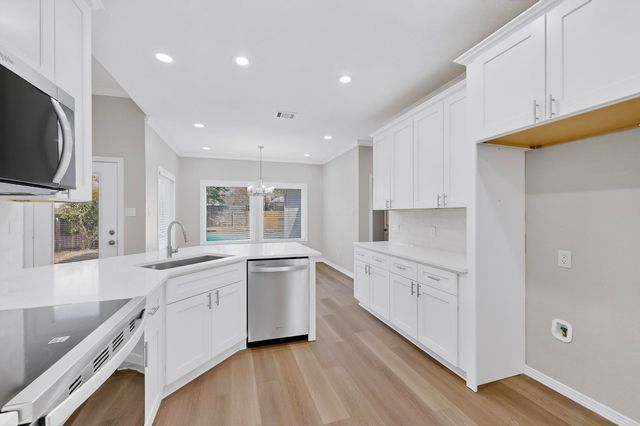 5113 Alexander Drive, Flower Mound, TX 75028