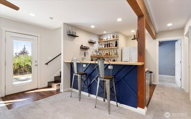 854 Burroughs Avenue, Oak Harbor, WA 98277