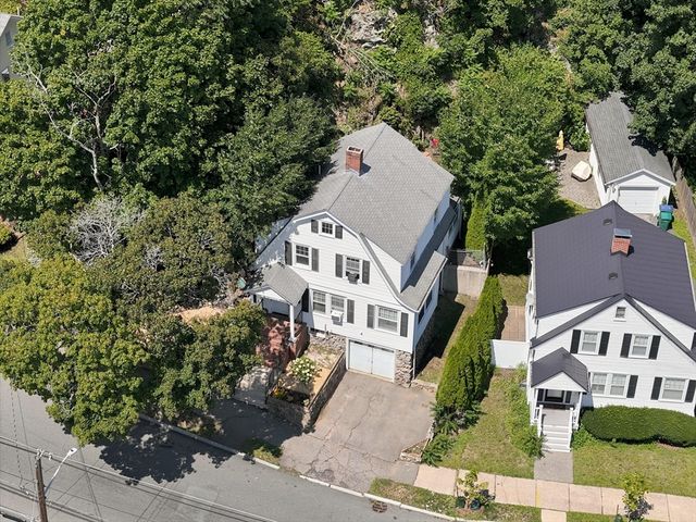44 Fernwood Ave, Lynn, MA 01904