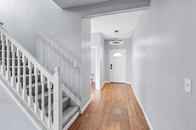 6140 Ashtead Drive, New Albany, OH 43054