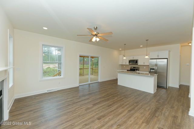 7 Balsam Court, Ballston, NY 12019