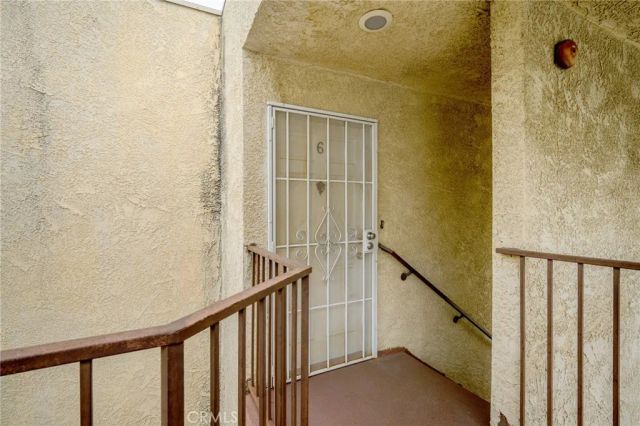 330 Pioneer Drive, Glendale, CA 91203