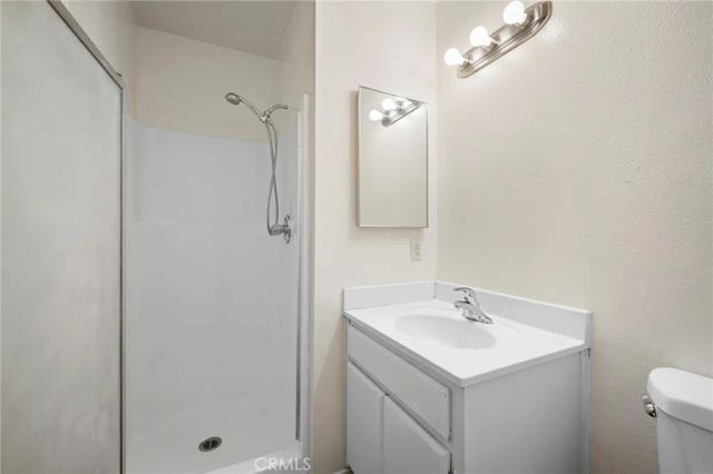 330 Pioneer Drive, Glendale, CA 91203