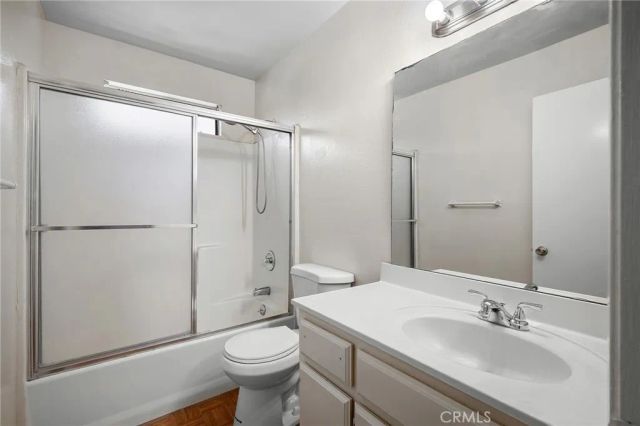 330 Pioneer Drive, Glendale, CA 91203