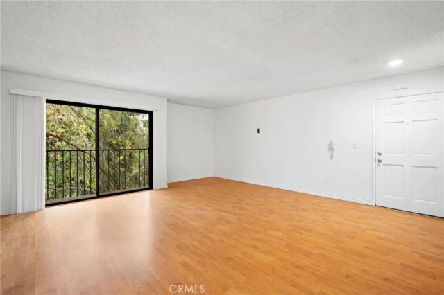 330 Pioneer Drive, Glendale, CA 91203