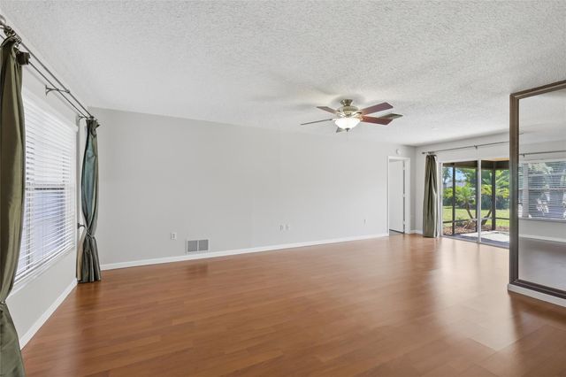 1801 70TH STREET W, Bradenton, FL 34209