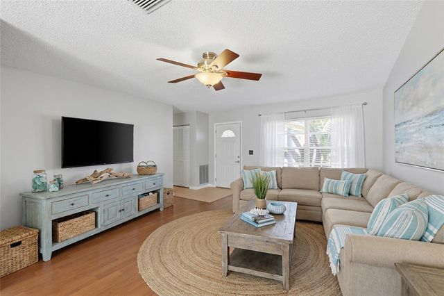 1801 70TH STREET W, Bradenton, FL 34209