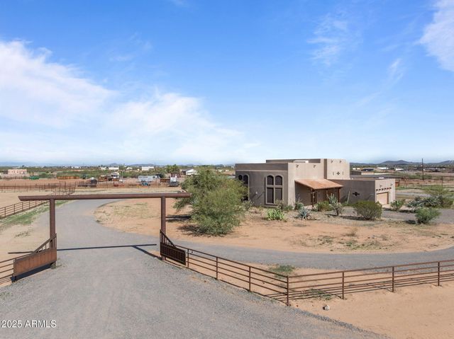 52623 N 463RD Avenue, Wickenburg, AZ 85390