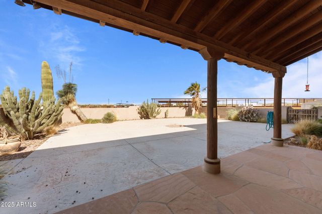 52623 N 463RD Avenue, Wickenburg, AZ 85390