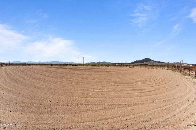 52623 N 463RD Avenue, Wickenburg, AZ 85390