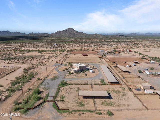 52623 N 463RD Avenue, Wickenburg, AZ 85390