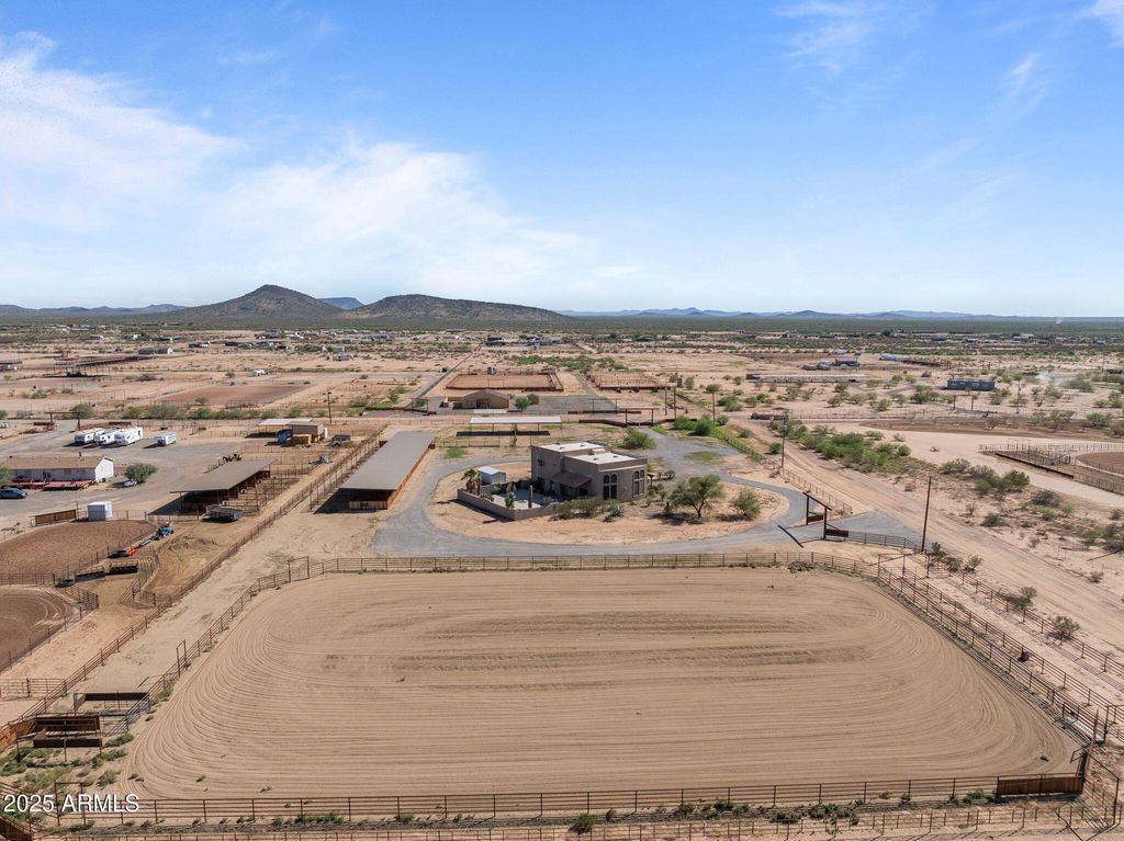 52623 N 463RD Avenue, Wickenburg, AZ 85390