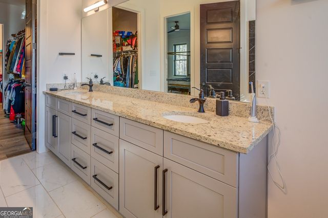 967 Snapping Shoals Road, Mcdonough, GA 30252