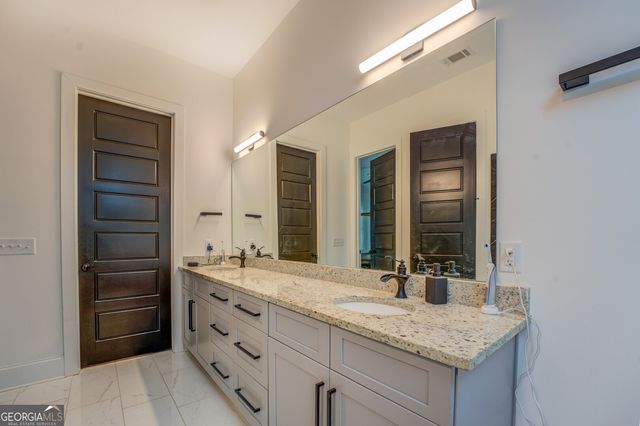 967 Snapping Shoals Road, Mcdonough, GA 30252