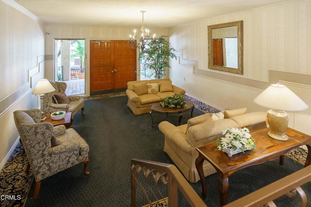 Image 42 of property listing at 420 S Madison Avenue 203, Pasadena, CA 91101