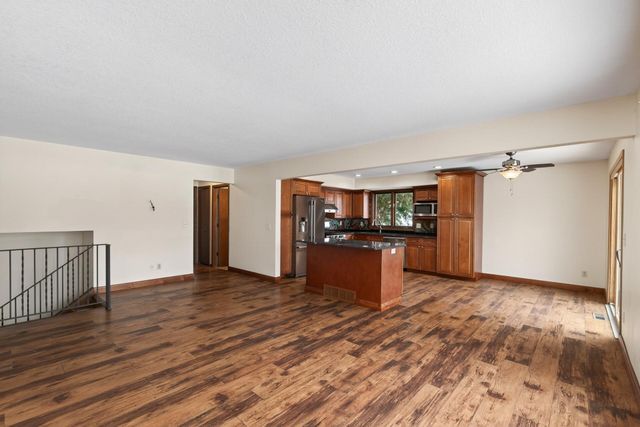 3448 Georgia Avenue N, Crystal, MN 55427