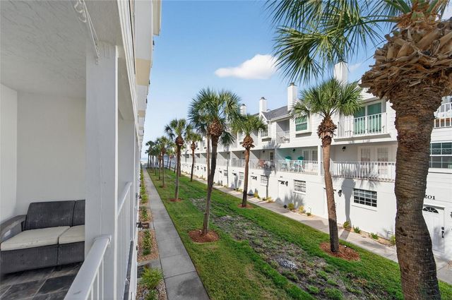 17960 GULF BOULEVARD 104, Redington Shores, FL 33708