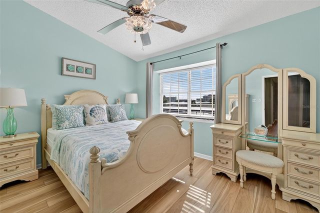 17960 GULF BOULEVARD 104, Redington Shores, FL 33708