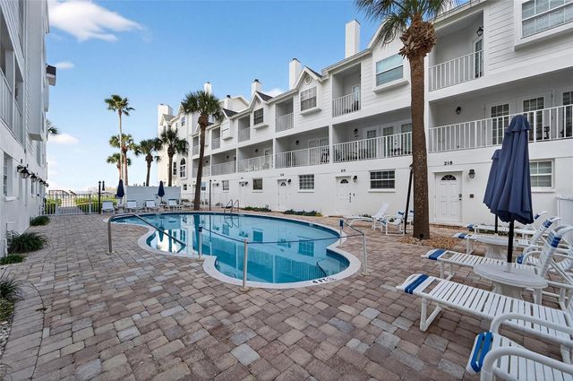 17960 GULF BOULEVARD 104, Redington Shores, FL 33708