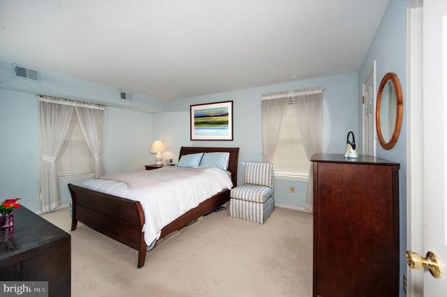 631 WASHINGTON PL, Chesterbrook, PA 19087