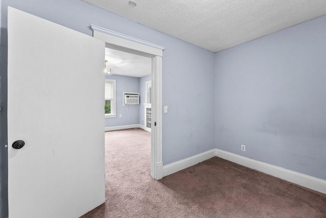 3003 California Street NE, Minneapolis, MN 55418