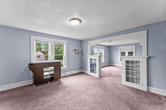 3003 California Street NE, Minneapolis, MN 55418