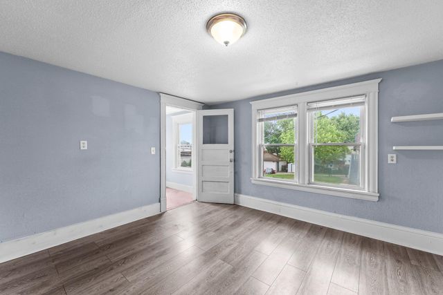 3003 California Street NE, Minneapolis, MN 55418