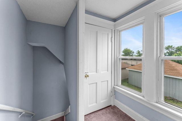 3003 California Street NE, Minneapolis, MN 55418