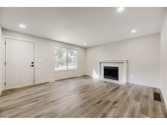 4710 Enid Way, Denver, CO 80239