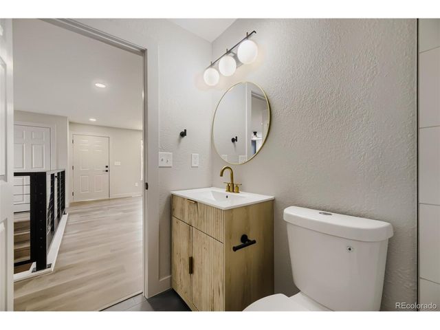 4710 Enid Way, Denver, CO 80239