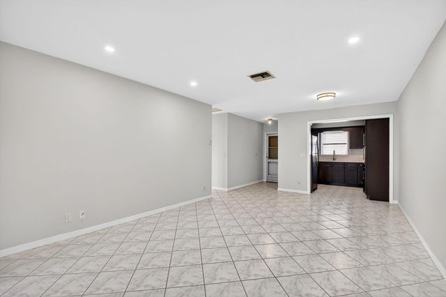 2783 E Dudley Dr Drive E D, West Palm Beach, FL 33415