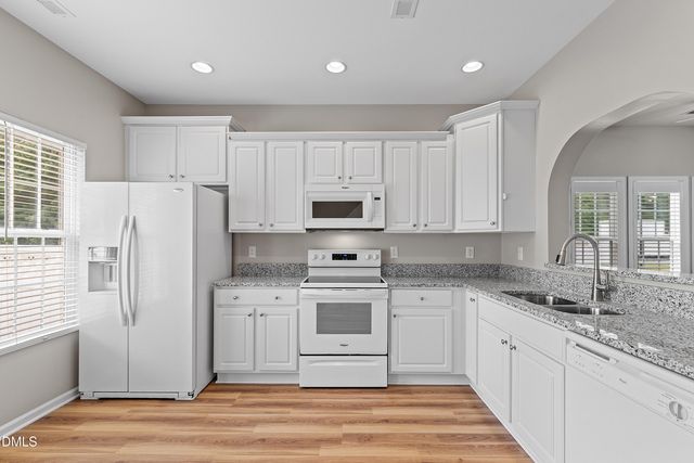 705 Glen Road Apt 111, Garner, NC 27529