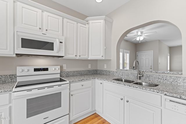 705 Glen Road Apt 111, Garner, NC 27529