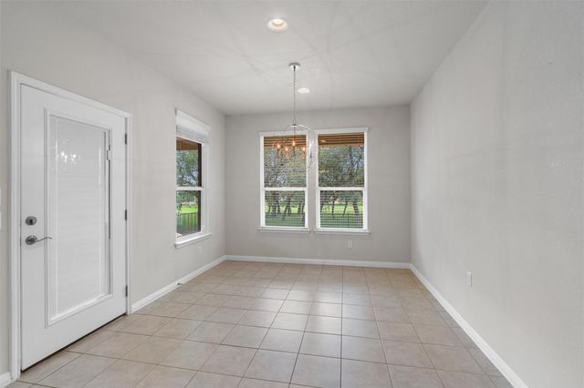 108 Calhoun LN, Georgetown, TX 78633