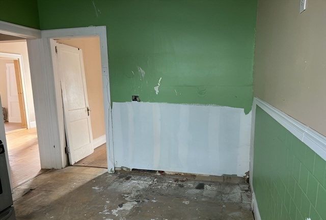 129 Newell St, Pittsfield, MA 01201