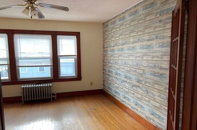129 Newell St, Pittsfield, MA 01201
