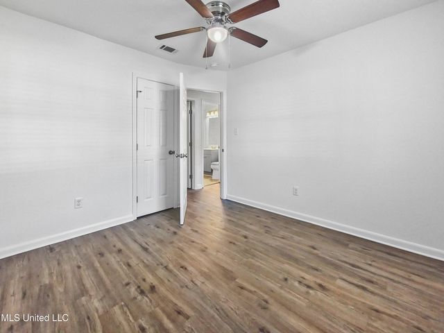 4100 Karen Street, Moss Point, MS 39563