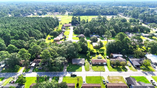 4100 Karen Street, Moss Point, MS 39563