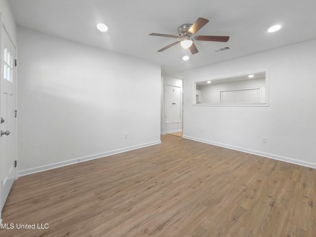 4100 Karen Street, Moss Point, MS 39563